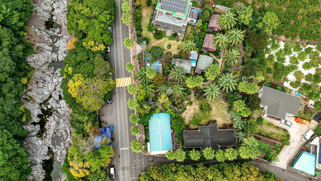 Valley Village Seogwipo Ngoại thất bức ảnh