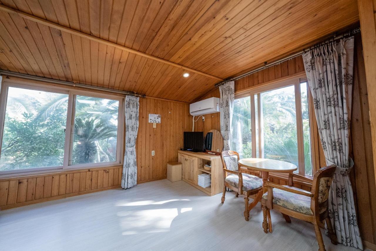 Valley Village Seogwipo Ngoại thất bức ảnh