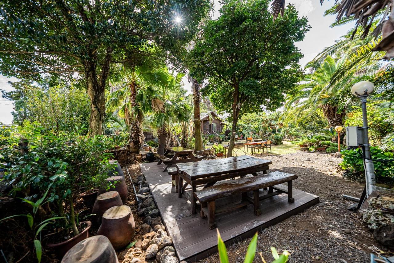 Valley Village Seogwipo Ngoại thất bức ảnh